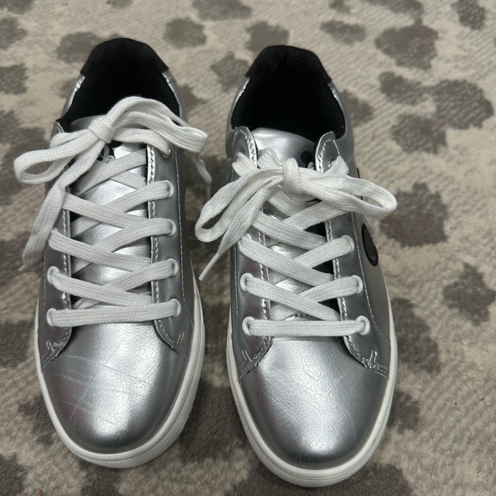 Disney Mickey Tennis Shoes size 4